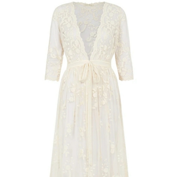 FOUND ISO - Chloe Gown - Picture 3 of 3